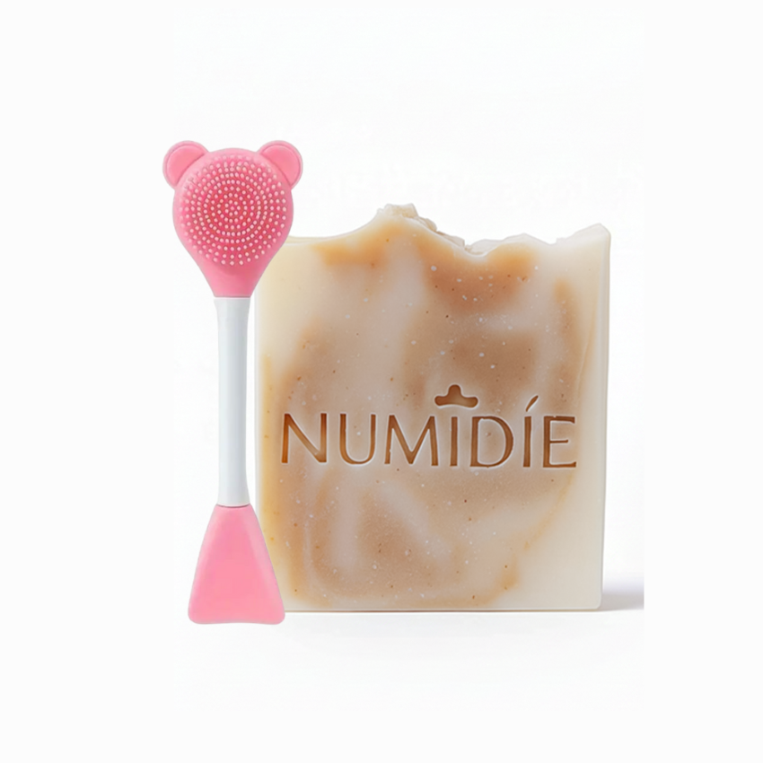 Numidie Savon Artisanal Macérât de lys blanc & Curcuma - brosse nettoyante